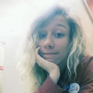 Meet your Posher, Dani